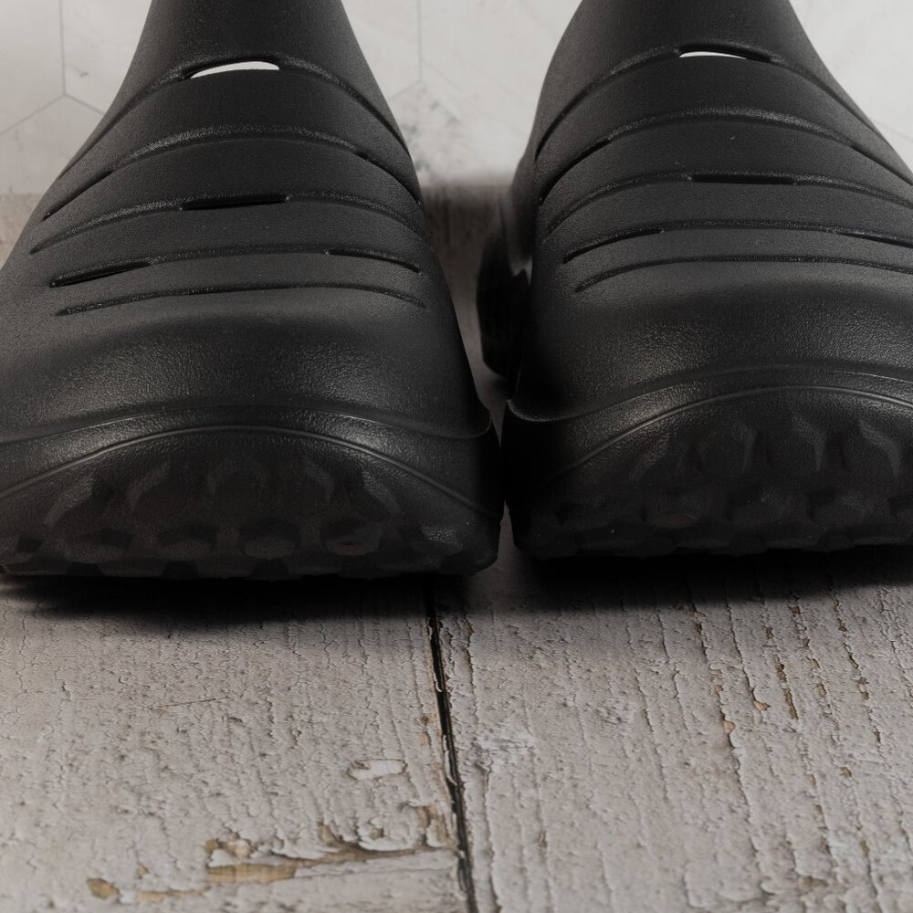 Columbia Men's Thrive Revive Clog, Shark/Shark, Size 13 M - Picture 9 of 14